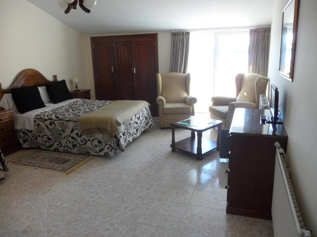 Hotel Avenida Baiona Sabaris المظهر الخارجي الصورة