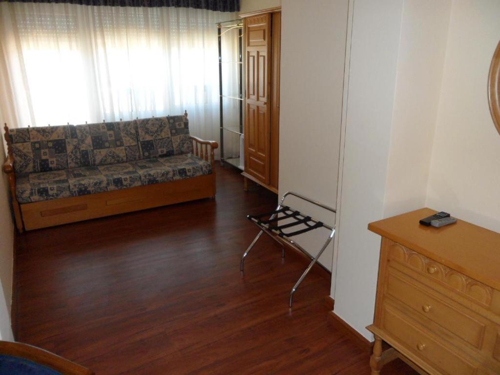 Hotel Avenida Baiona Sabaris المظهر الخارجي الصورة