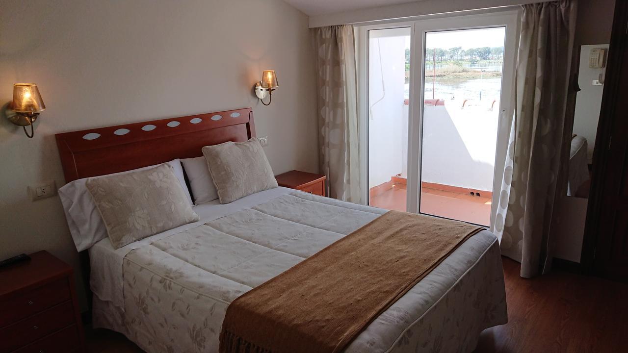 Hotel Avenida Baiona Sabaris المظهر الخارجي الصورة